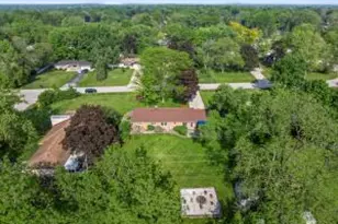 6207 S 123rd St, Hales Corners, WI 53130 - Photo 1