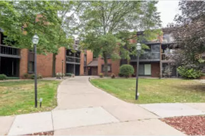 4215 N 100th St, Milwaukee, WI 53222 - Photo 1