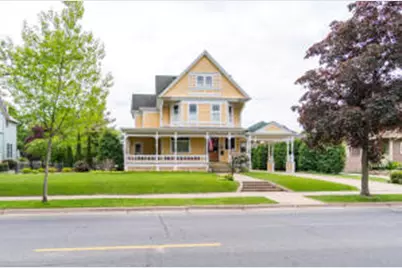 1414  Cass St, La Crosse, WI 54601 - Photo 1