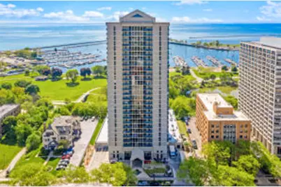 1660 N Prospect Ave, Milwaukee, WI 53202 - Photo 1