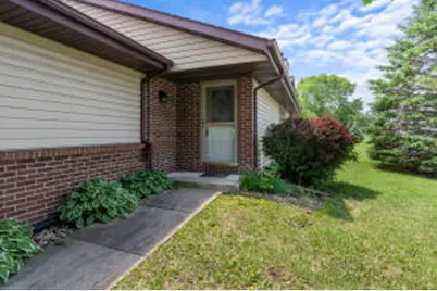 612  Wellington Dr, West Bend, WI 53090 - Photo 1