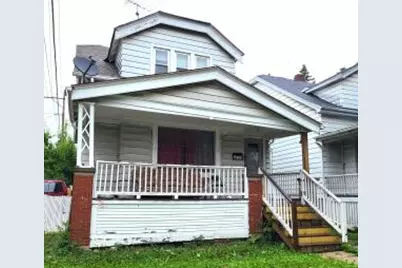 2812 W Burnham St #2812A, Milwaukee, WI 53215 - Photo 1