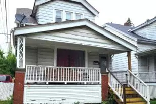2812 W Burnham St, Milwaukee, WI 53215 - Photo 1