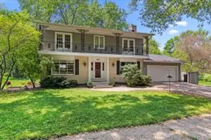 736 Summit Dr, West Bend, WI 53095 - Photo 1