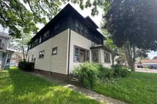 2125 Taylor Ave, Racine, WI 53403 - Photo 1