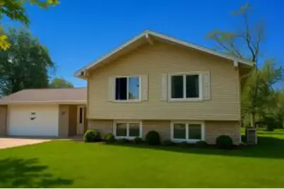 2617 E Eaton Ln, Cudahy, WI 53110 - Photo 1