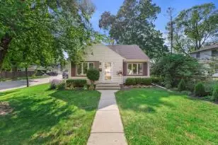 837 S 113th St, West Allis, WI 53214 - Photo 1