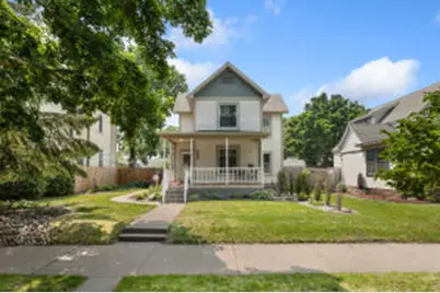 1617  Wood St, La Crosse, WI 54603 - Photo 1
