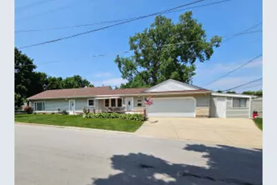 12626 W Lancaster Ave, Butler, WI 53007 - Photo 1