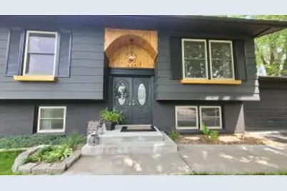 605  Hidde Dr, Watertown, WI 53098 - Photo 1