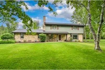 10848 N Pebble Ln, Mequon, WI 53092 - Photo 1