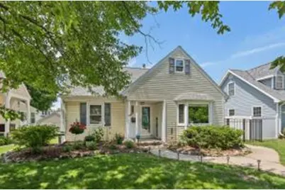 908 S East Ave, Waukesha, WI 53186 - Photo 1