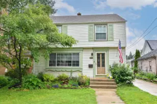 2129 N 86th St, Wauwatosa, WI 53226 - Photo 1