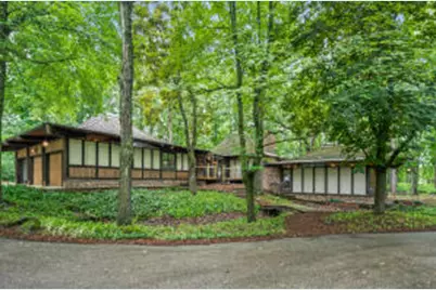 8500 N River Rd, River Hills, WI 53217 - Photo 1