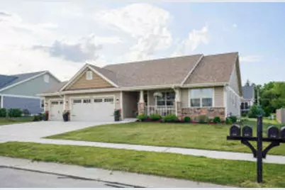 9132  Dahlia Ln, Racine, WI 53406 - Photo 1