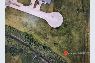 6909 W Beatrice Ct, Milwaukee, WI 53223 - Photo 1