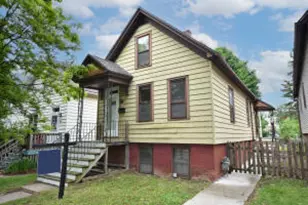 2428 N Pierce St, Milwaukee, WI 53212 - Photo 1