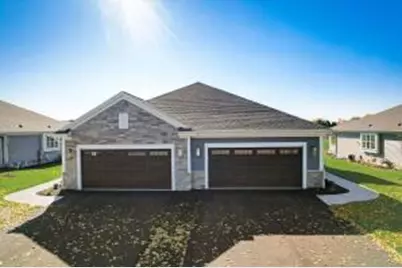 514  Hickory Hollow Rd, Racine, WI 53185 - Photo 1