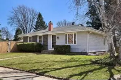 5433  68th St, Kenosha, WI 53142 - Photo 1