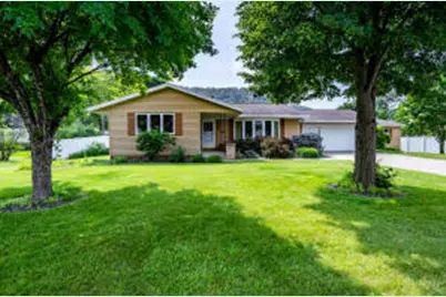 3424  Geneva Ln, La Crosse, WI 54601 - Photo 1