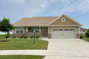 9052 Dahlia Ln, Racine, WI 53406 - Photo 1