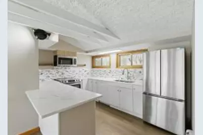 1625 W Green Tree Rd, Glendale, WI 53209 - Photo 1