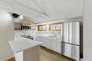 1625 W Green Tree Rd, Glendale, WI 53209 - Photo 1