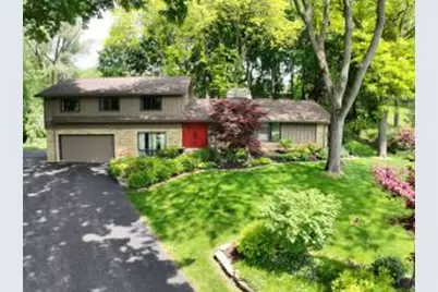 1335  Pineview Ct, Brookfield, WI 53045 - Photo 1