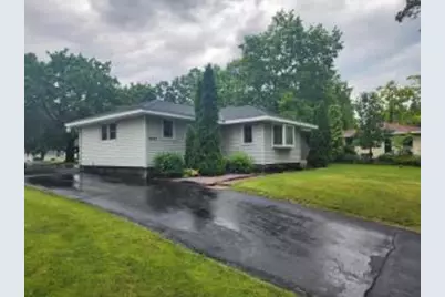 2620  Driftwood Trl, Burlington, WI 53105 - Photo 1