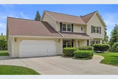 17035  Elizabeth Dr, Brookfield, WI 53005 - Photo 1