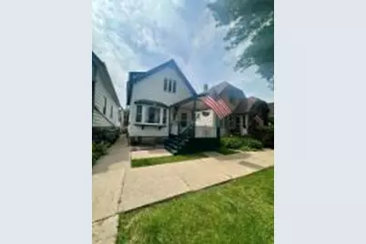 2467 N Bartlett Ave #2467A, Milwaukee, WI 53211 - Photo 1