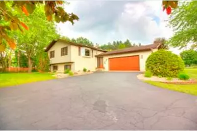 2119  Sunburst Ln, Kronenwetter, WI 54455 - Photo 1