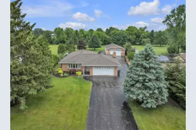 6524  Green Ridge Dr, Racine, WI 53406 - Photo 1