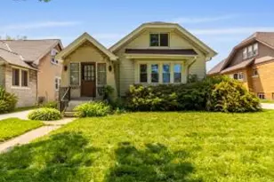 2221 N 60th St, Wauwatosa, WI 53208 - Photo 1