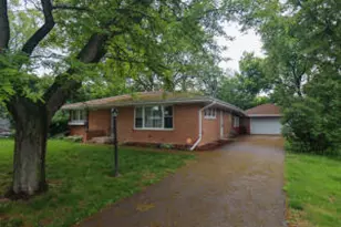 7838 W Lynmar Ct, Milwaukee, WI 53222 - Photo 1