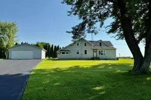 W2989 Farmersville Rd, Leroy, WI 53050 - Photo 1