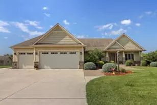 2310 Thoreau Ct, Racine, WI 53126 - Photo 1