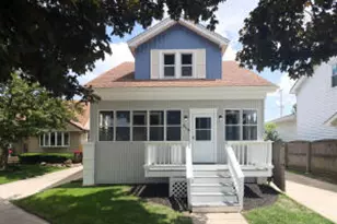 515 Shelley Dr, Racine, WI 53405 - Photo 1