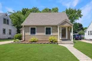 2813 S 84th St, West Allis, WI 53227 - Photo 1