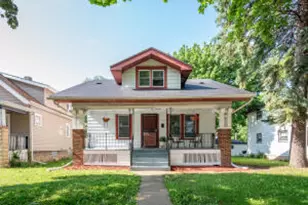 2710 W Fairmount Ave, Milwaukee, WI 53209 - Photo 1