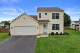 1014 Pheasant Dr, Genoa City, WI 53128 - Photo 1
