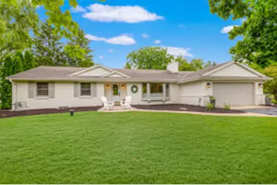 13425  Tosca Ct, Elm Grove, WI 53122 - Photo 1