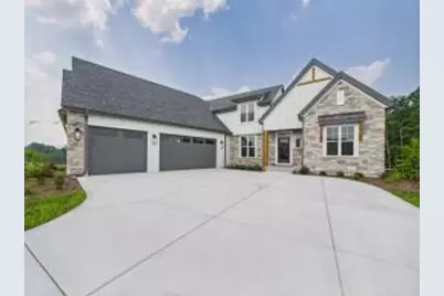 W214N6683  Fairview Dr, Menomonee Falls, WI 53051 - Photo 1