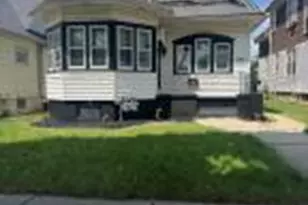 2320 W Hope Ave, Milwaukee, WI 53209 - Photo 1