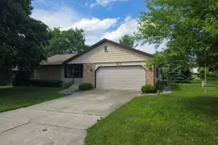 662 Western Ave, Sheboygan Falls, WI 53085 - Photo 1