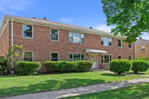 2305 W Howard Ave, Milwaukee, WI 53221 - Photo 1