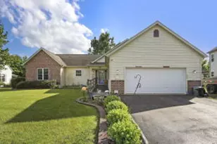 30 W Sedgemeadow St, Elkhorn, WI 53121 - Photo 1