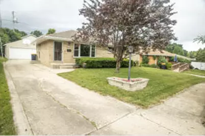 2563 S 91st St, West Allis, WI 53227 - Photo 1
