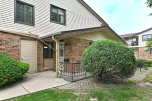 4502 S Green Ridge Cir, Greenfield, WI 53220 - Photo 1