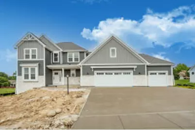 W193N5018  Rosemary Rdg, Menomonee Falls, WI 53051 - Photo 1